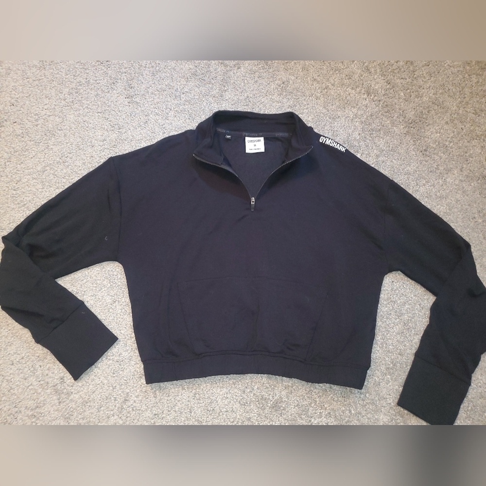 Gymshark Pippa Pullover Black size Medium
